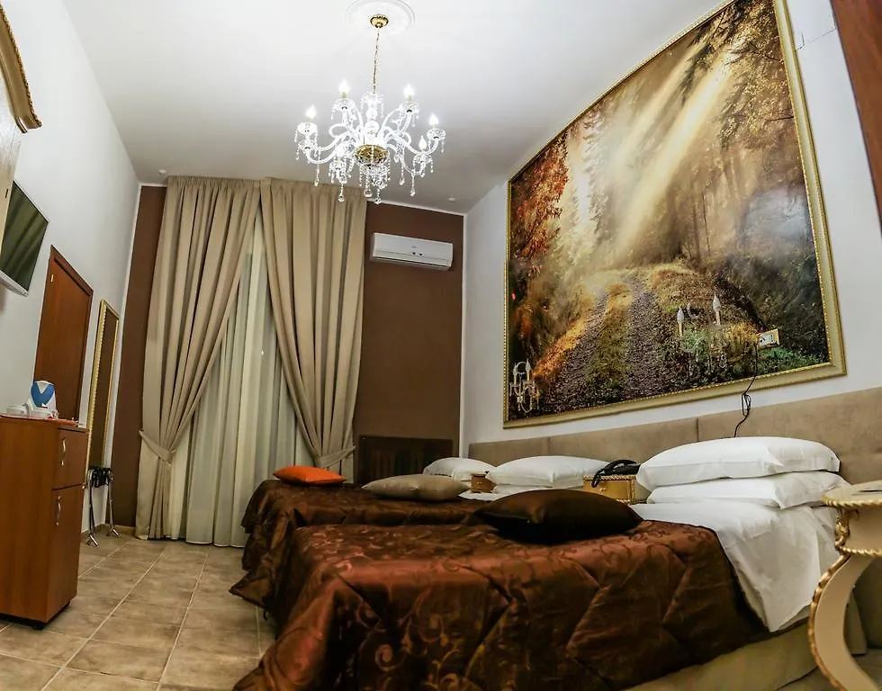 Hotel Des Artistes Naples 4*,