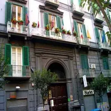 ****  Hotel Des Artistes Naples Italy